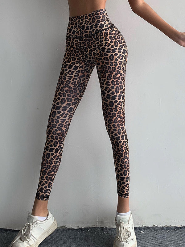 đź–¤ZASUWA Female Leopard Scrunch Bum Body Fit Leggings